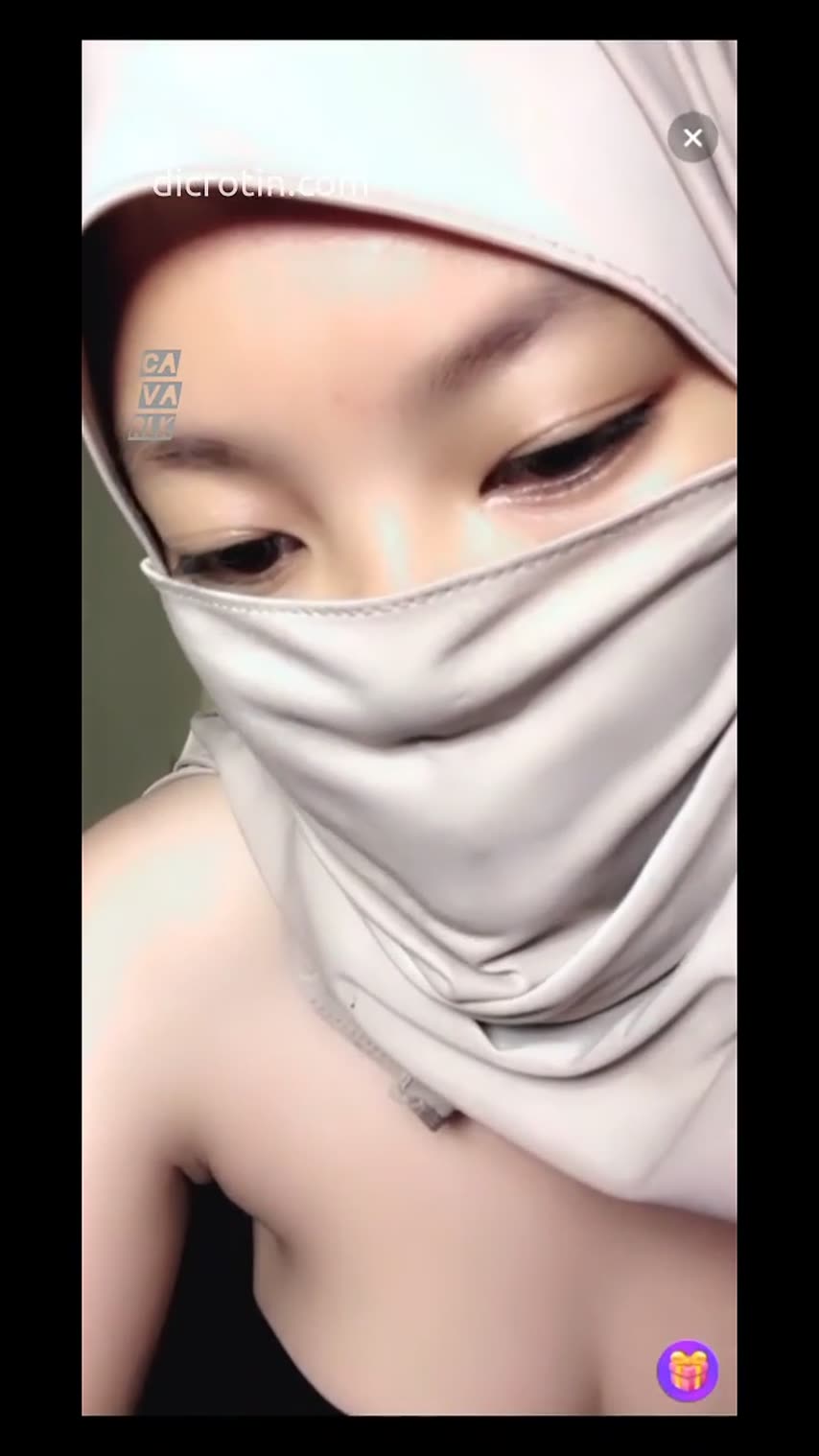 Live Hot Host Elora Hijab Tobrut Mengkel