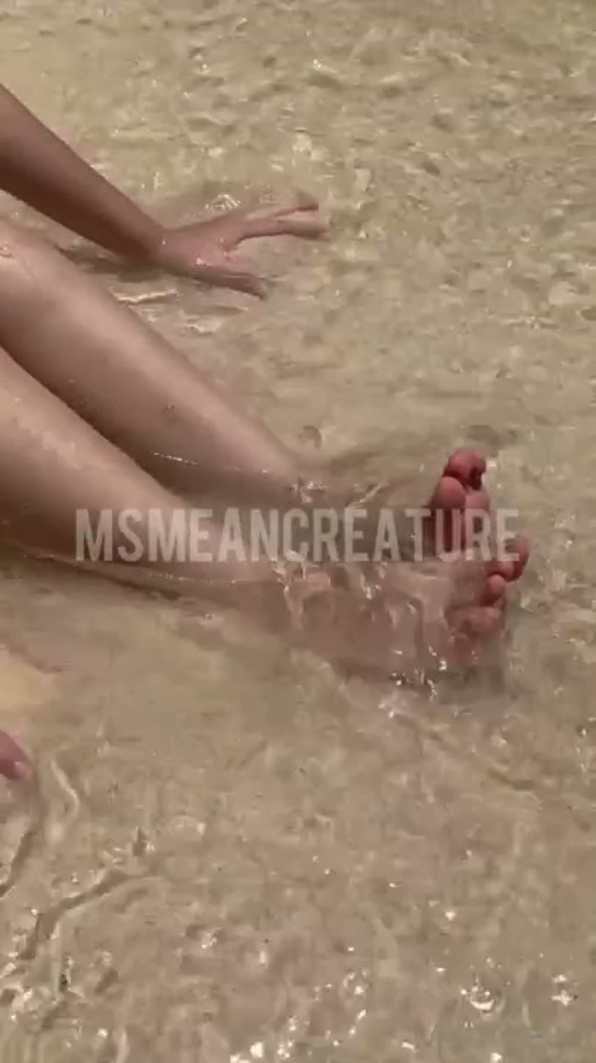 Msbreewc Onlyfans Main Pasir Pantai Dulu Ya