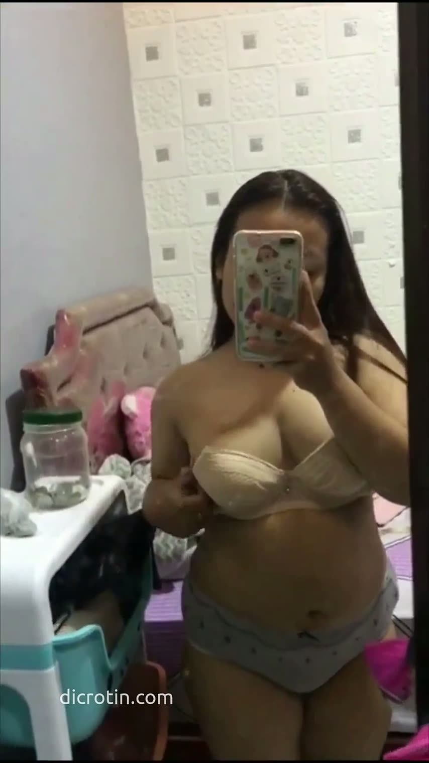 Putri Fatmala Hijab Tobrut Ngewe Sama Om Berkumis