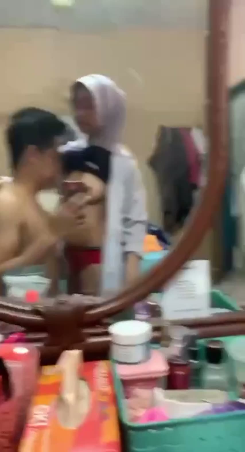 Skandal Maba Keperawatan Bareng Seniornya Sendiri