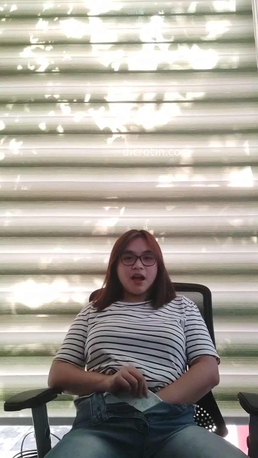 Tante Yanny Kacamata Tobrut Exib Colmek