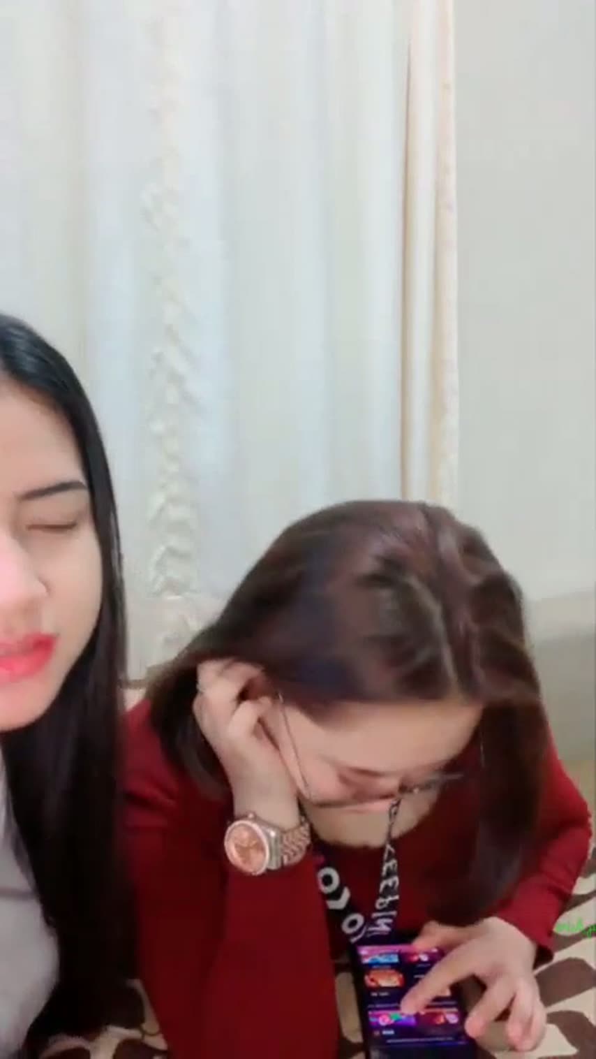 Tyas Ayu Lesbian Sama Temen Kantor
