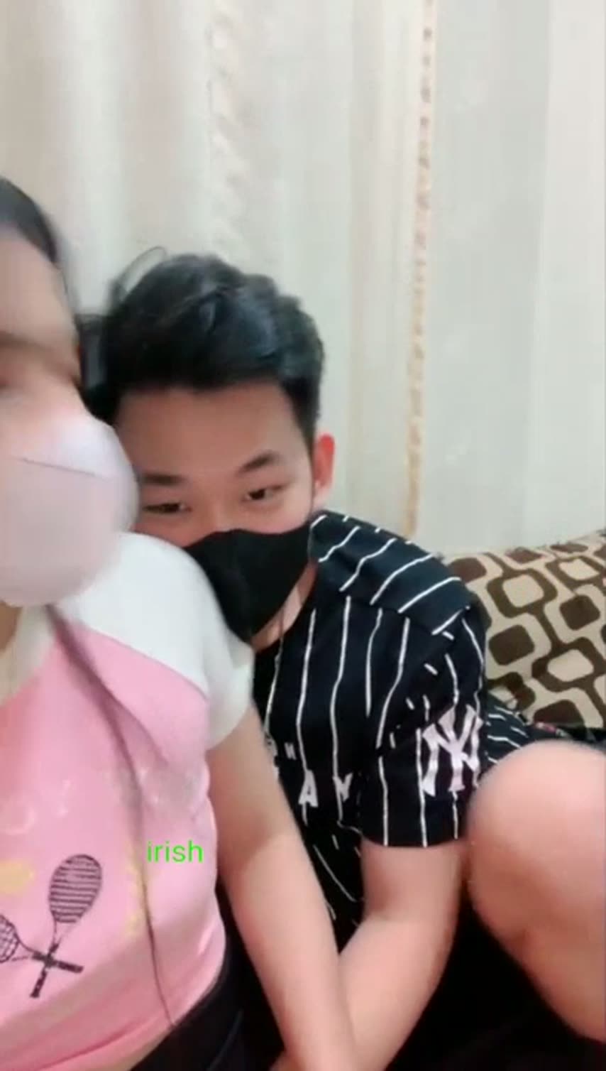 Tyas Ayu Neng Geulis Di Obok Obok Pacar